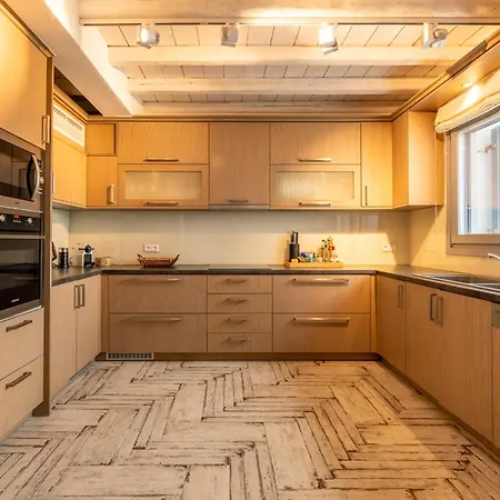 Iakinthos By Mykonian Kazarte Villa