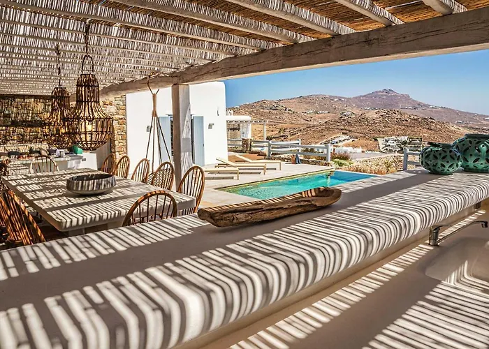 Iakinthos By Mykonian Kazarte