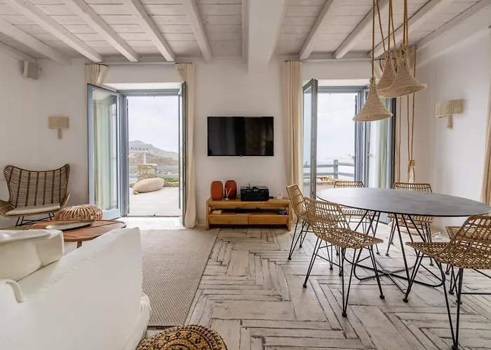 Iakinthos By Mykonian Kazarte Βίλα Καλαφάτη