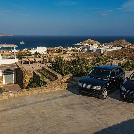 Villa Iakinthos By Mykonian Kazarte