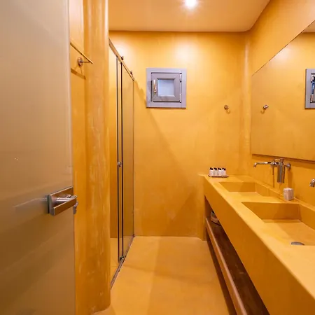 Iakinthos By Mykonian Kazarte * Kalafatis