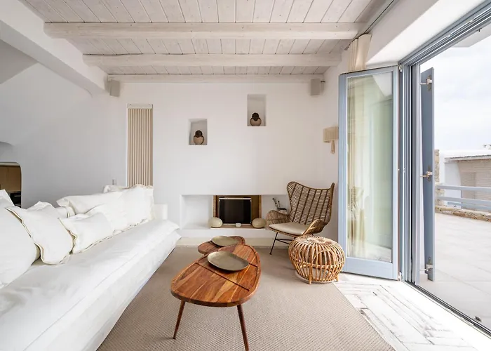 Iakinthos By Mykonian Kazarte Villa Kalafati