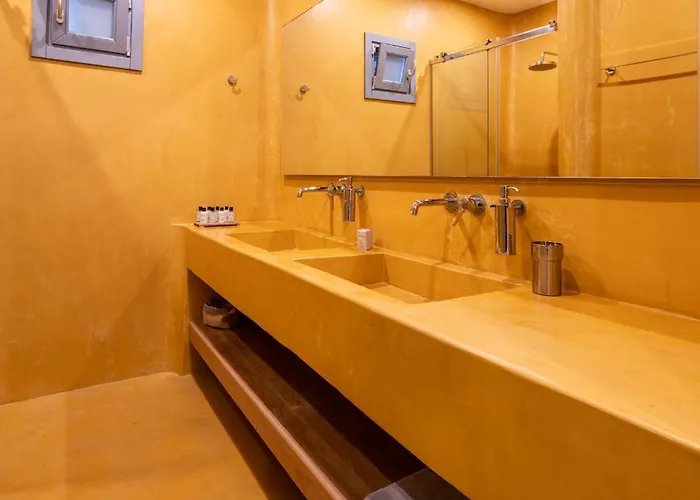 Villa Iakinthos By Mykonian Kazarte