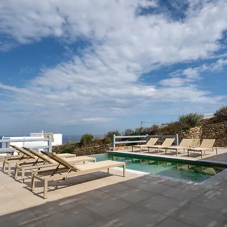 Iakinthos By Mykonian Kazarte Вилла